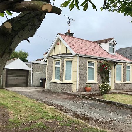 Rose Cottage: Delightful 4 bedroom detached home Portrush Exteriör bild