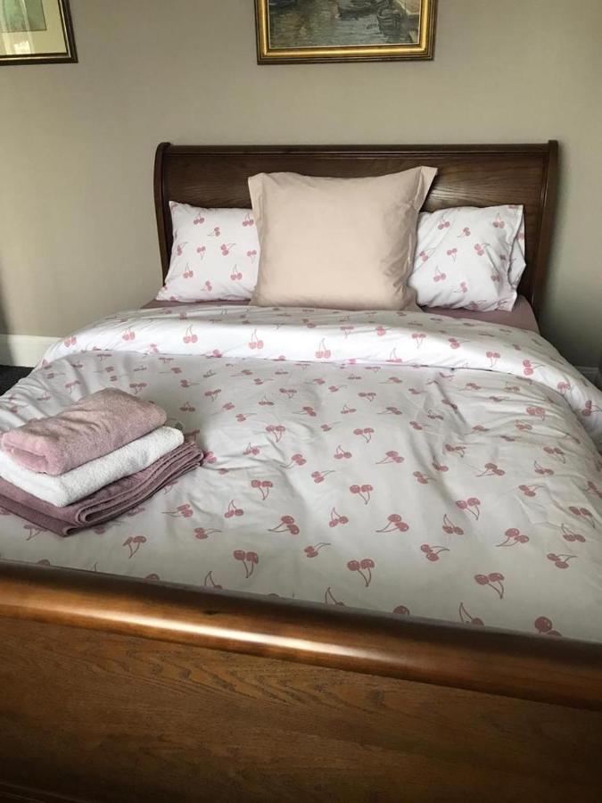 Rose Cottage: Delightful 4 bedroom detached home Portrush Exteriör bild